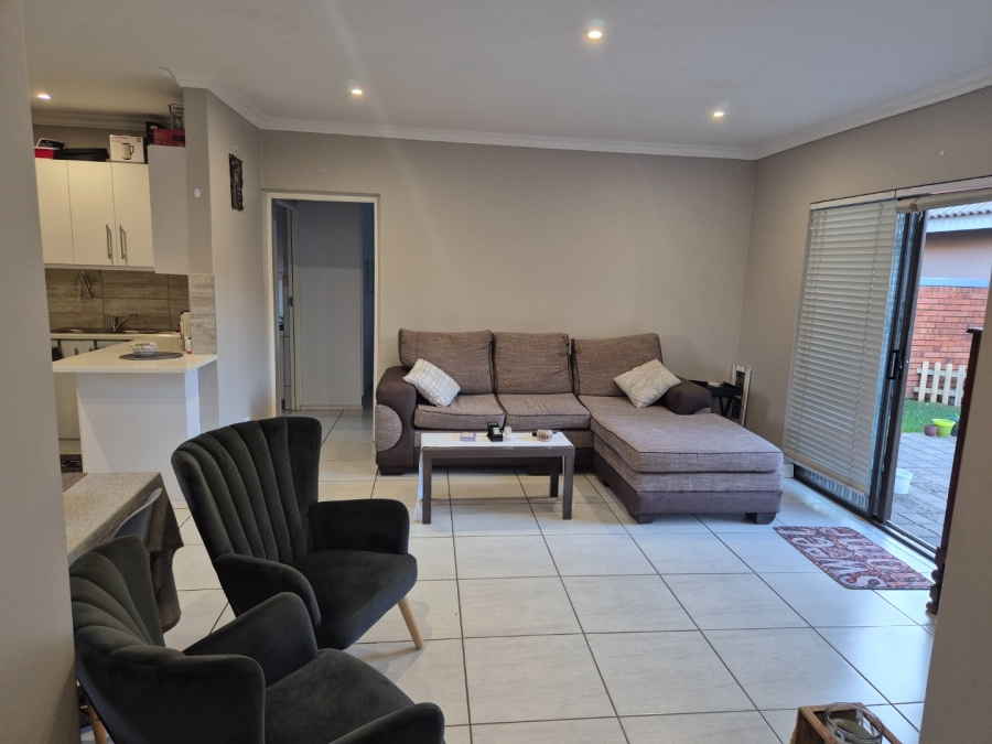 3 Bedroom Property for Sale in Heuwelsig Free State